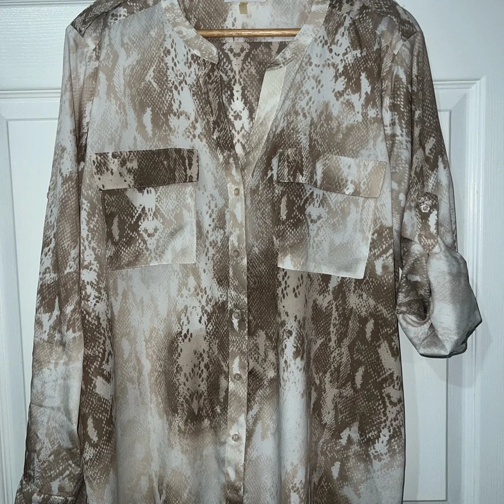 Calvin Klein Soft Python Print Top - Picture 3 of 7